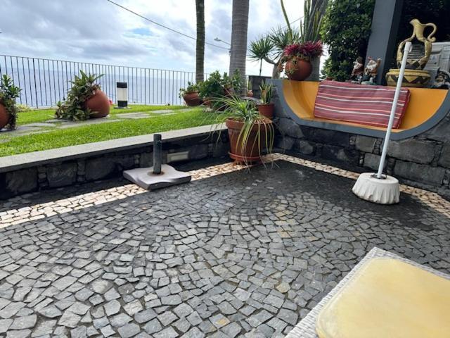 Zeza'S Garden Villa Calheta  Buitenkant foto
